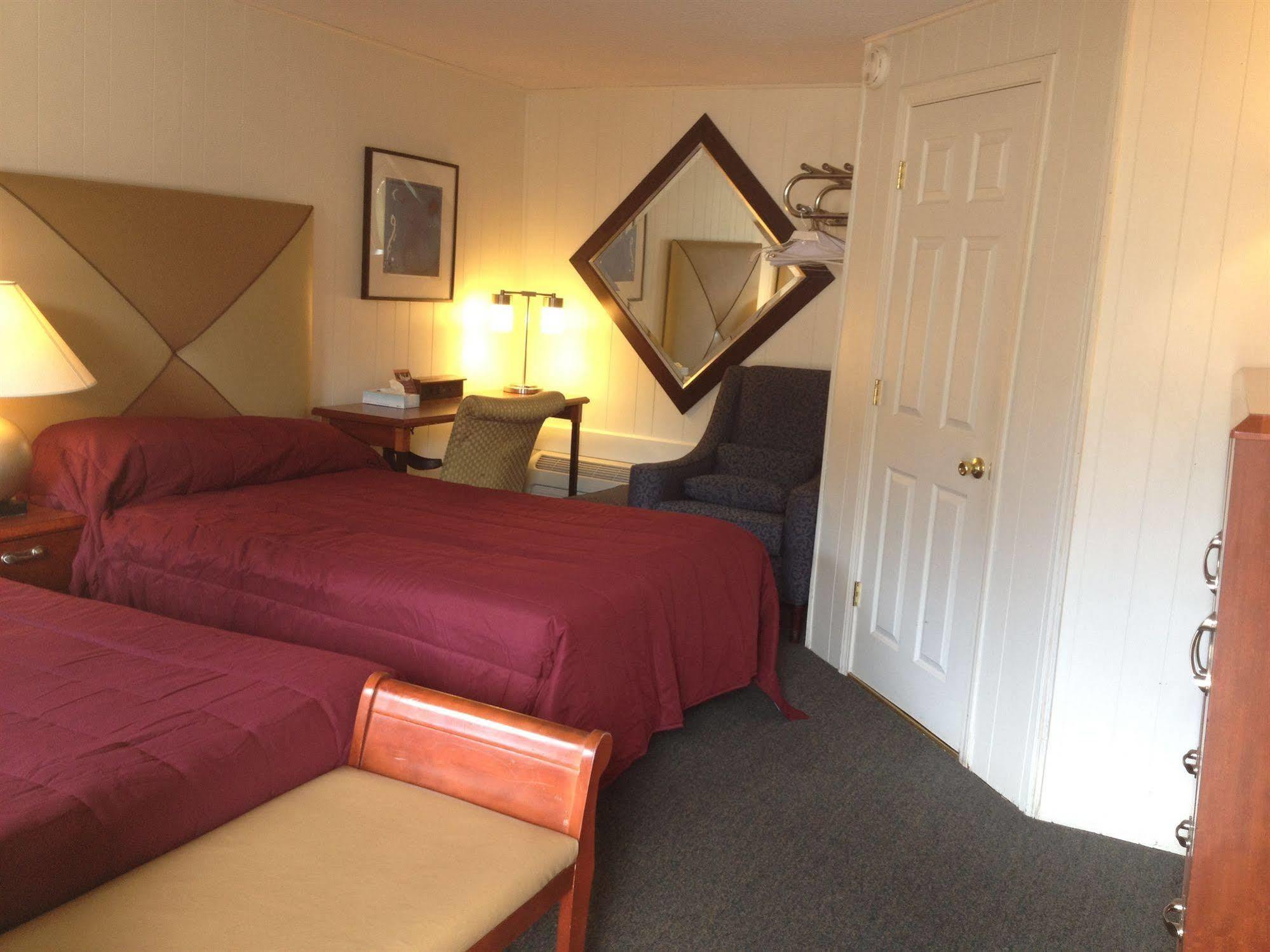Motel Montreal เลคจอร์จ ภายนอก รูปภาพ