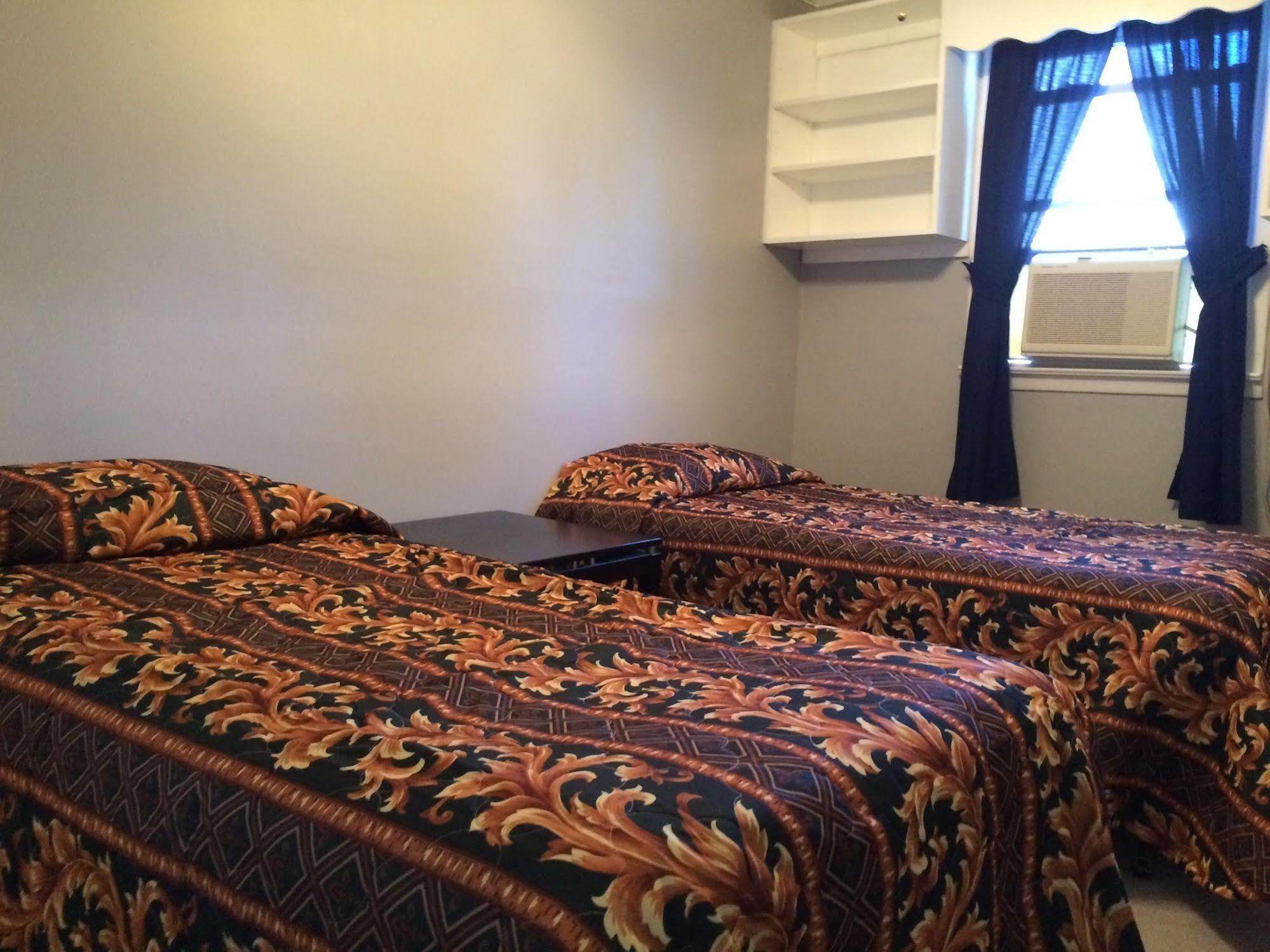 Motel Montreal เลคจอร์จ ภายนอก รูปภาพ